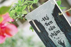 'Hố đen sâu thẳm'