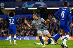 Soi kèo nhà cái RB Salzburg vs Chelsea. Nhận định, dự đoán bóng đá Cúp C1 (23h45, 25/10)