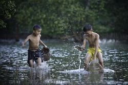 Tuổi thơ và mùa lụt...
