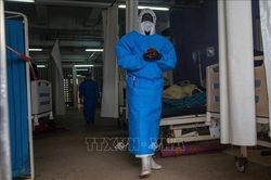 Uganda ghi nhận thêm nhiều ca nhiễm virus Ebola