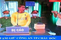 Phiên tòa đặc biệt