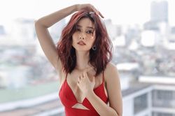 Hậu chia tay Đình Tú, Hương Giang có phản ứng ra sao khi được hỏi thấy người yêu ôm cô gái khác