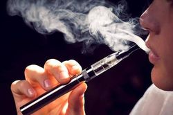 Mối đe dọa từ các sản phẩm thuốc lá mới với học sinh sinh viên