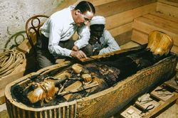 7 điều ít biết về việc khai quật lăng mộ Pharaoh Tutankhamun