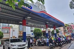TP Hồ Chí Minh có khoảng 9 - 10% số cửa hàng tạm hết xăng, dầu