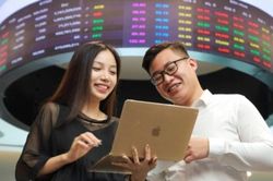 Chứng khoán hôm nay (27/10): Nhóm tài chính, bất động sản 'tím lịm', VN-Index có phiên tăng 'rực rỡ'