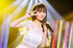 Cho nhân viên nghỉ làm để đi gặp idol