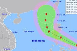 Bão Nalgae tiến gần khu vực Biển Đông