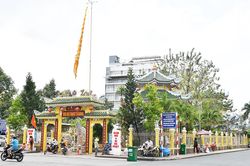 Bóng mát bảo thụ ở Bồ Đề Đạo Tràng