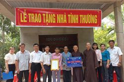 Trà Vinh: Ban Trị sự GHPGVN huyện Càng Long bàn giao nhà tình thương số 11