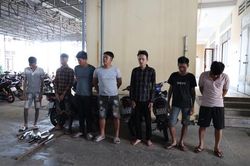 Nhóm nhiều tiền án mang hung khí đập phá các quán cà phê đòi bảo kê