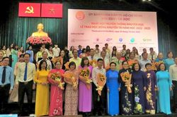 Hội Khuyến học Thành phố Hồ Chí Minh trao học bổng khuyến tài cho 357 sinh viên