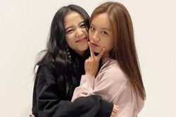 Jisoo Blackpink chu đáo tặng quà Hyeri Girl's Day