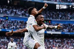Hòa thất vọng, Real Madrid run rẩy trở lại ngôi đầu