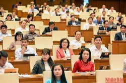 Phải thực hiện tốt công tác cán bộ để chống tiêu cực, lãng phí