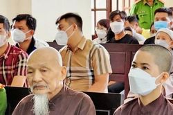 Khởi tố vụ án 'Lừa đảo chiếm đoạt tài sản' tại 'Tịnh thất bồng lai'