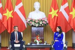 Việt Nam-Đan Mạch tăng cường hợp tác tăng trưởng xanh và chuyển đổi năng lượng tái tạo