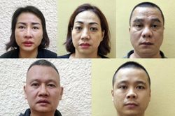 Bắt bà trùm cho vay nặng lãi ở Hà Nội và loạt đàn em
