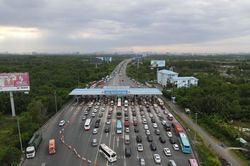 Cần khoảng 15.000 tỷ đồng mở rộng cao tốc TP.HCM - Long Thành - Dầu Giây