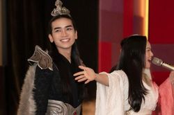 BB Trần 'tố' Nhật Kim Anh 'gài' đóng cảnh nóng