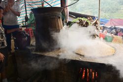 Phiên chợ Cán Cấu (Si Ma Cai, Lào Cai)