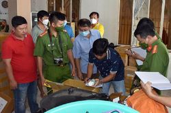 Thiếu thuốc thật, người bệnh lại đối mặt thuốc giả