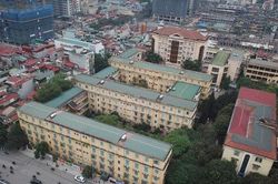 Chậm di dời trường đại học khỏi nội đô: Không ai nói gì đến trách nhiệm