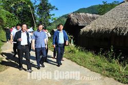 Chủ tịch UBND tỉnh Nguyễn Văn Sơn kiểm tra thực hiện Chương trình mục tiêu quốc gia phát triển KT-XH vùng đồng bào dân tộc thiểu số và miền núi tại xã Linh Phú, Tri Phú