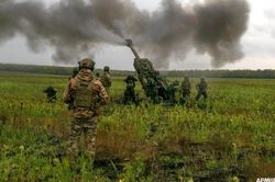 Kiev dồn dập tấn công cứ điểm Nga ở phía nam, IAEA không thấy 'bom bẩn' ở Ukraine