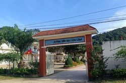 Bỏ hành vi bêu tên học sinh