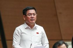 Bộ trưởng Công Thương: Xăng dầu rất dị biệt, xem xét điều chỉnh giá theo ngày