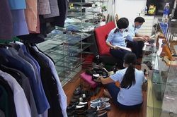 Sau Sài Gòn Square, lại thêm lô hàng 200 triệu nghi giả Louis Vuitton, Gucci, Dior