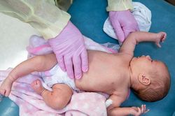EU phê chuẩn thuốc phòng bệnh đường hô hấp do virus RSV ở trẻ sơ sinh