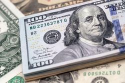 Tỷ giá USD hôm nay 5/11: Đô la Mỹ bất ngờ lao dốc, rời xa mức 112 điểm