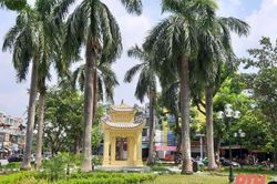 Những tấm bia đề cao việc học ở xứ Thanh