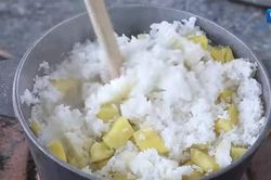 Sắn... với tuổi thơ...