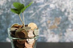 Thu nhập của giáo viên 5 năm đầu có được 6 triệu đồng/ tháng?