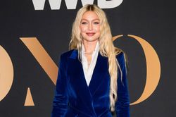 Gigi Hadid xóa Twitter vì Elon Musk nắm quyền