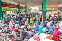 Quản lý xăng dầu: Chấm dứt tình trạng 'cha chung không ai khóc'