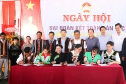 Chủ tịch UBND tỉnh Trương Hải Long: Xây dựng thôn 1 ngày càng giàu đẹp, văn minh