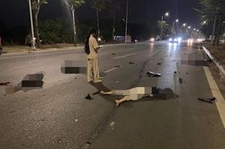 4 nạn nhân văng giữa đường sau vụ tai nạn ở Hà Nội