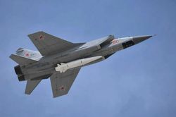Đằng sau việc Nga triển khai tên lửa siêu vượt âm Kinzhal tới Belarus?