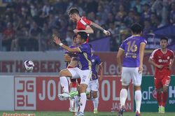 Đánh bại Viettel, Hà Nội FC tiến sát ngôi vô địch V.League
