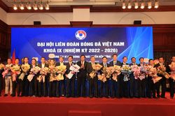 Trách nhiệm của VFF khóa 9: Đừng để cầu thủ bị nợ tiền và khán giả cạn niềm tin vào trọng tài