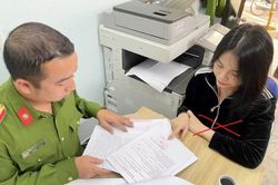 Chờ thụ án 10 năm tù, nữ quái tiếp tục giả nhân viên ngân hàng đi lừa đảo