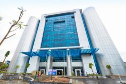 Sinh viên ĐH Kinh tế Quốc dân bức xúc với kỳ thi tiếng Anh giữa kỳ