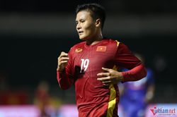 Quang Hải có thể đá AFF Cup 2022 vào phút 'bù giờ'