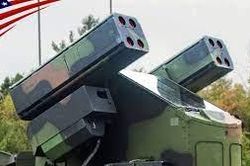 Mỹ lần đầu tiên cung cấp cho Ukraine hệ thống phòng không Avenger cùng tên lửa Stinger
