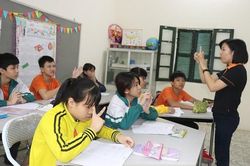 Đến với bài thơ hay: Ghi ở lớp trẻ em câm điếc