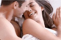 Chiêu trò lừa chồng hoàn hảo để ngoại tình của vợ trẻ bị phát hiện nhờ... một bữa cháo vịt